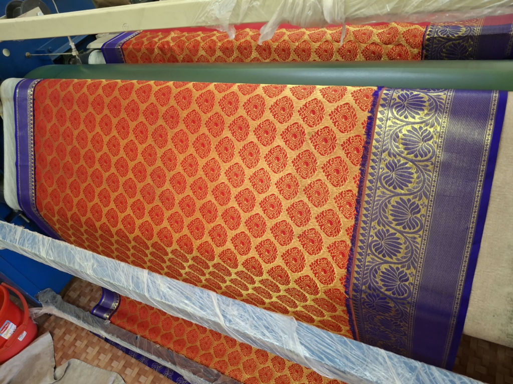 saree pollishing